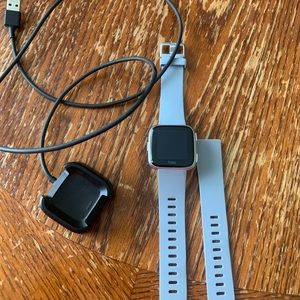 Fitbit Versa with Charger